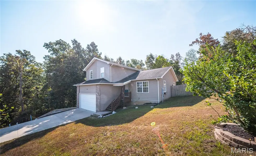 15804 Trace DR, St Robert, MO 65584