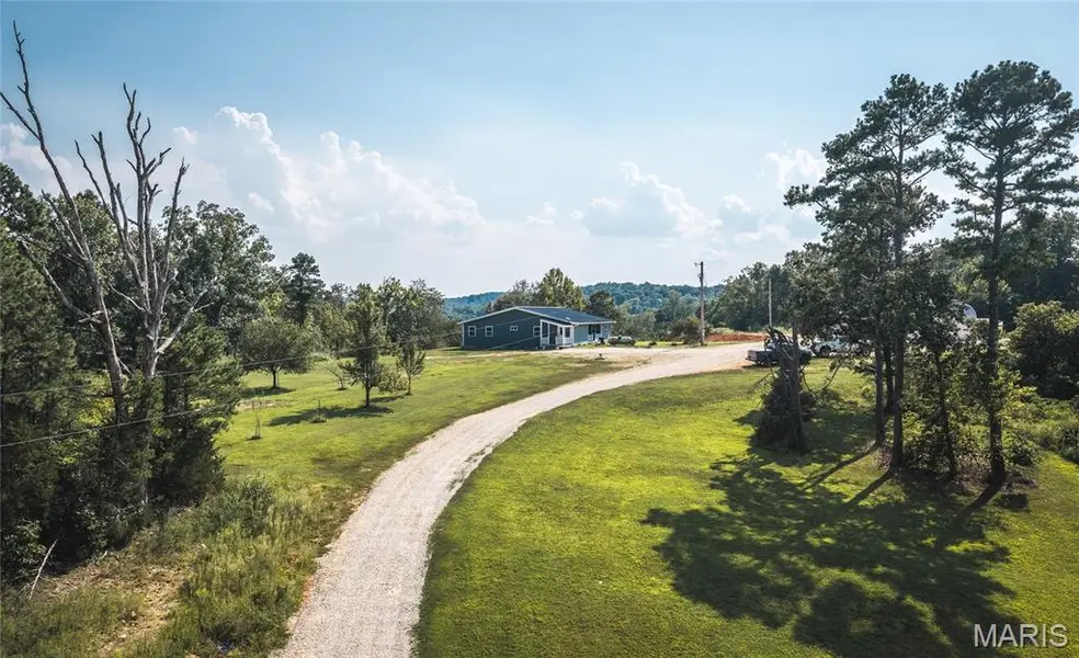 291 Wayne 511, Mcgee, MO 63763