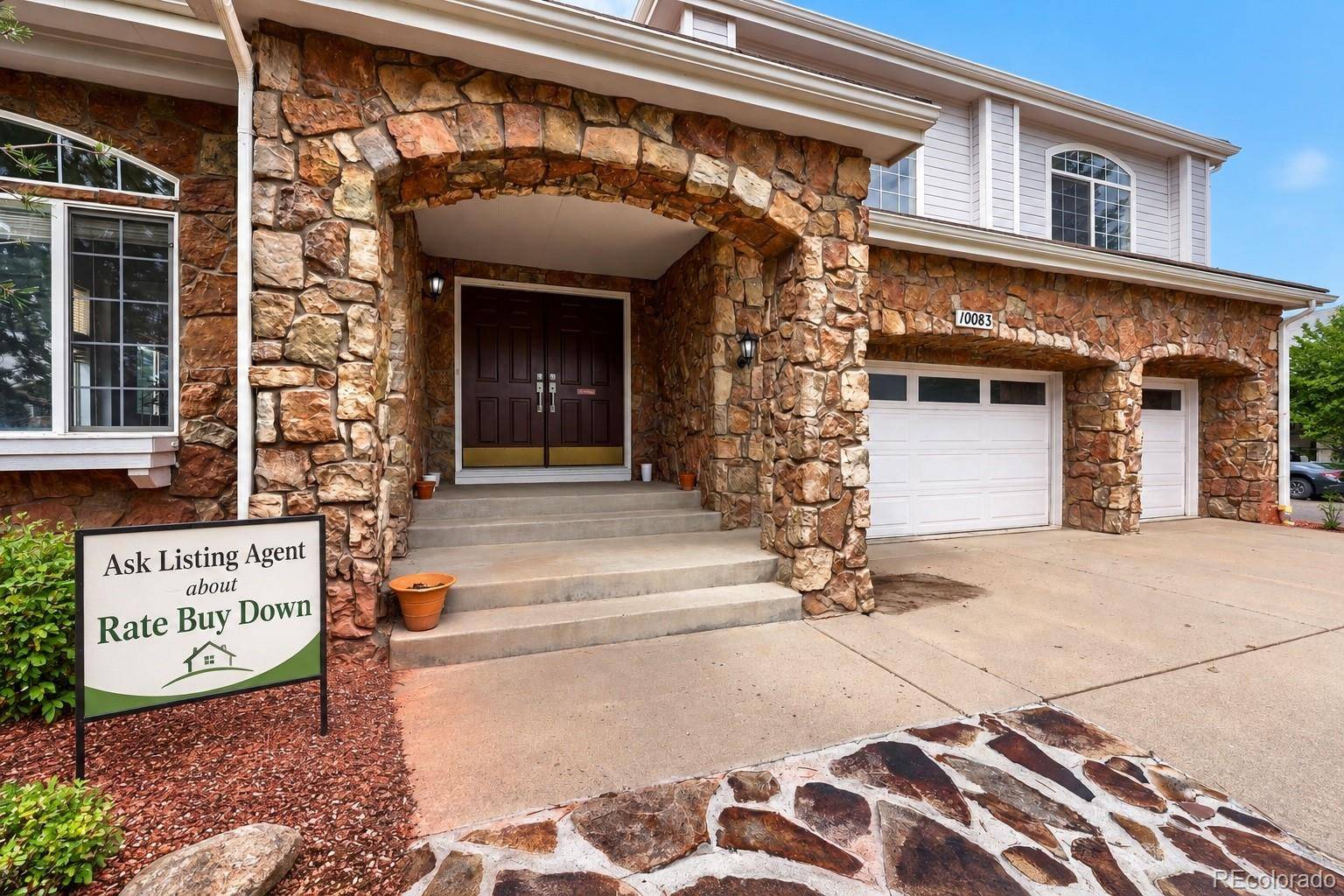 10083 Charissglen CT, Highlands Ranch, CO 80126