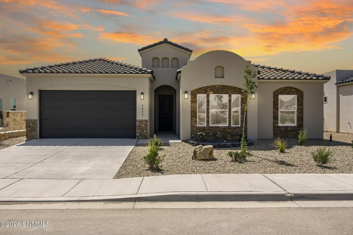 3541 Belmont LN, Las Cruces, NM 88012