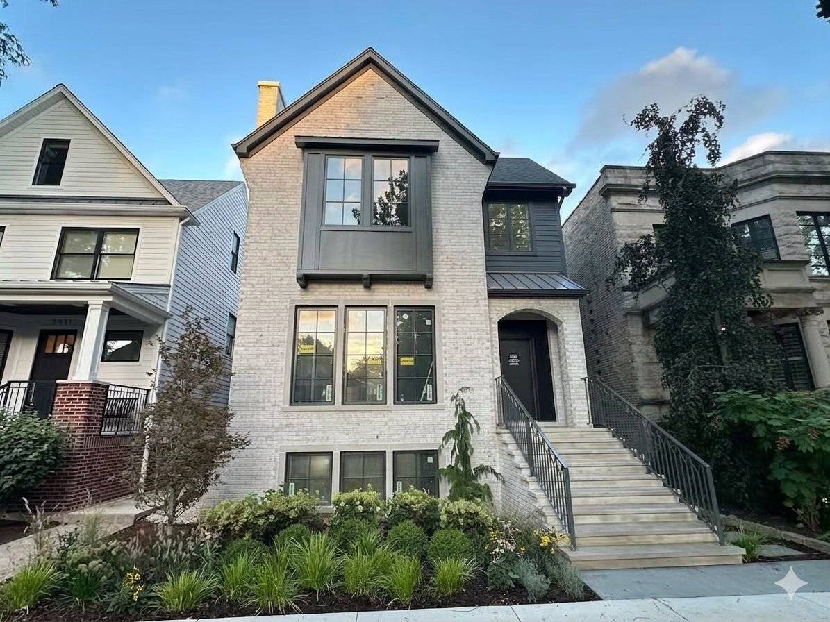3909 N Hamilton AVE, Chicago, IL 60618