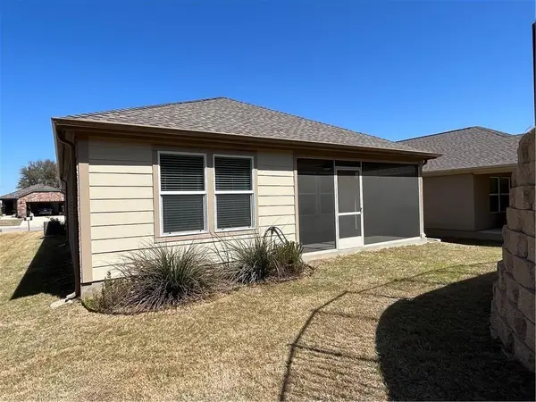 211 Hobby ST, Georgetown, TX 78633