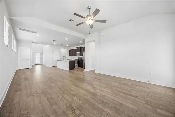 8503 McKamy DR, Austin, TX 78744