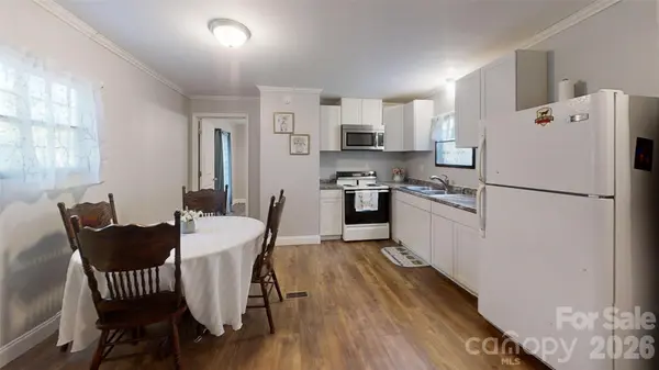 6676 Lineberger RD, Denver, NC 28037