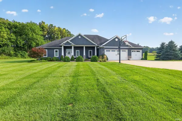 14212 County Road 8 ***, Middlebury, IN 46540