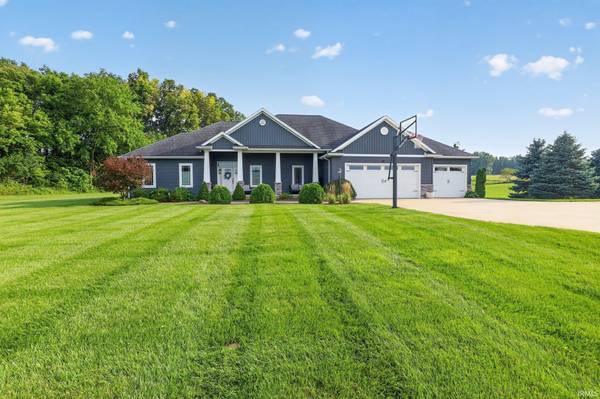 14212 County Road 8 ***, Middlebury, IN 46540