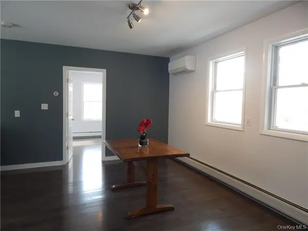 Address not disclosed, Valley Cottage, NY 10989
