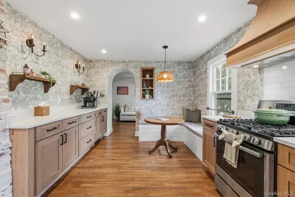 309 Church LN, Aquebogue, NY 11931