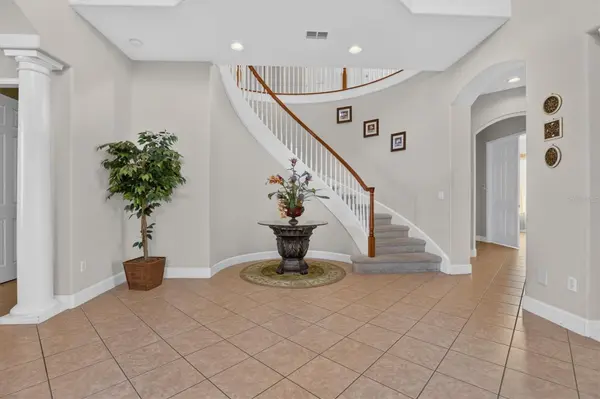 2555 ROSE SPRING DR, Orlando, FL 32825