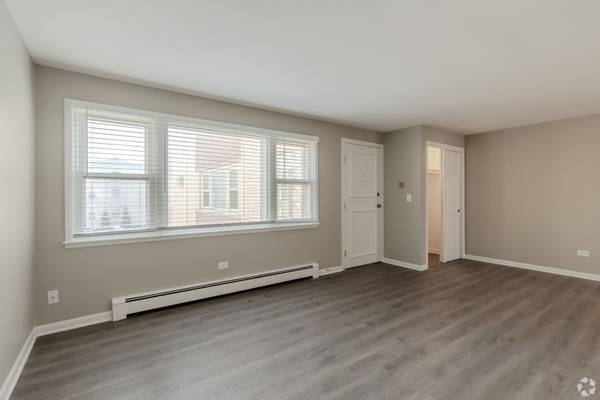 7538 W Lawrence AVE #1SW, Harwood Heights, IL 60706