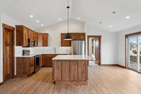 745 165th ST, Hammond, WI 54015