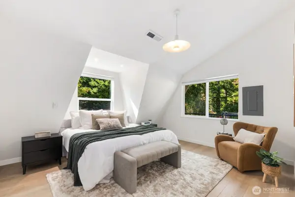 25515 SE Issaquah-Fall City RD, Issaquah, WA 98029