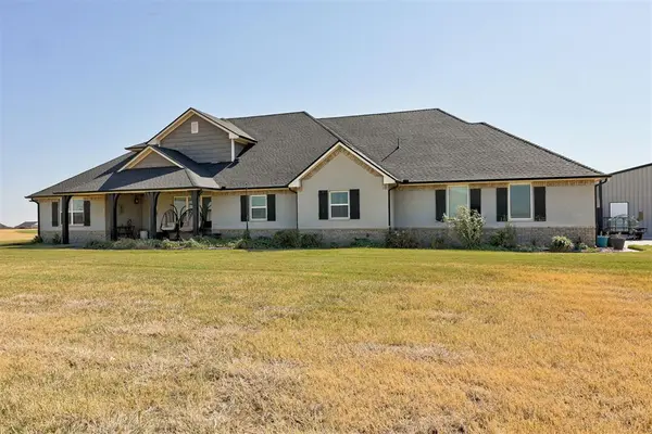7058 NE Ranch DR, Piedmont, OK 73078