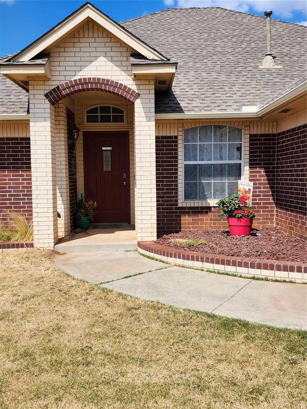 11403 E Village AVE, Midwest City, OK 73130