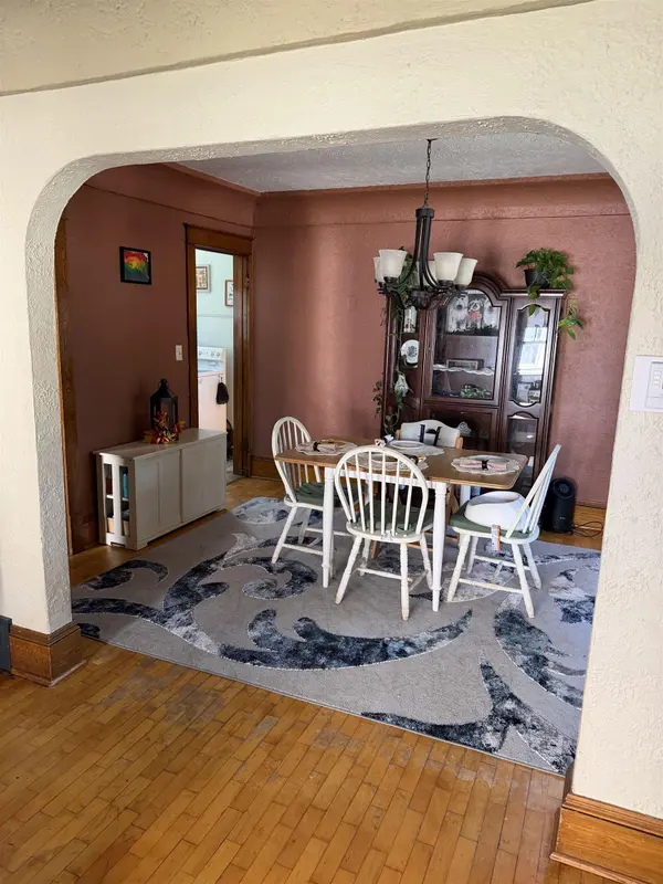 328 OAK ST, Menasha, WI 54952