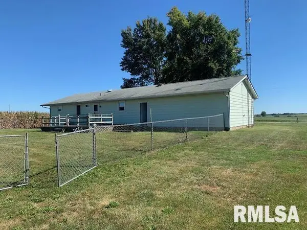 26677 CEMETERY RD, Ashland, IL 62612