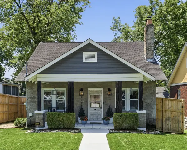 929 Lawrence, Nashville, TN 37204