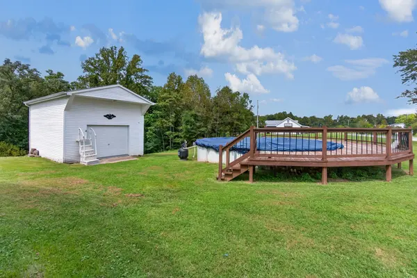 3464 S Grundy Quarles Hwy, Gainesboro, TN 38562