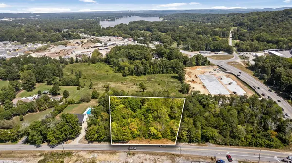 1983 Thrasher Pike, Hixson, TN 37343