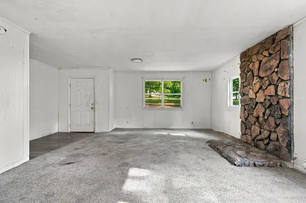 1468 Manley Loop, Dickson, TN 37055