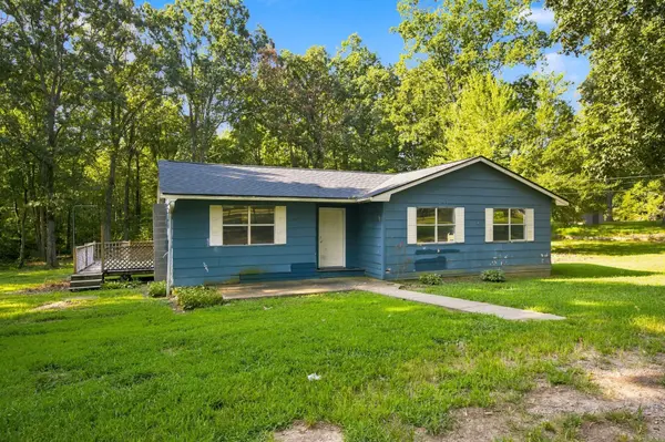 1468 Manley Loop, Dickson, TN 37055