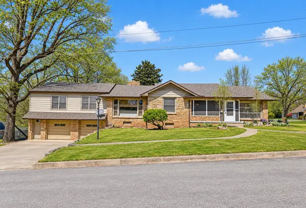 600 Walnut DR, Neosho, MO 64850