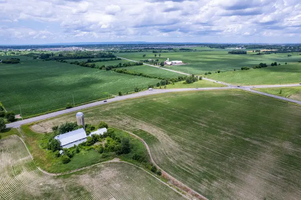 5490 Fallowfield RD, Stittsville - Munster - Richmond, ON K2S 1B8