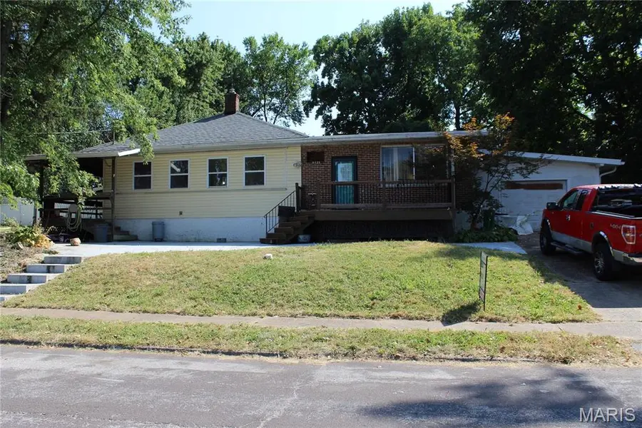 9428 Tennyson AVE, Overland, MO 63114
