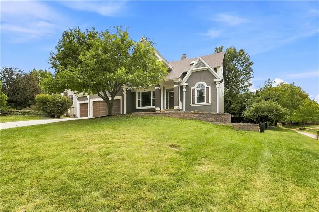 14702 England ST, Overland Park, KS 66221