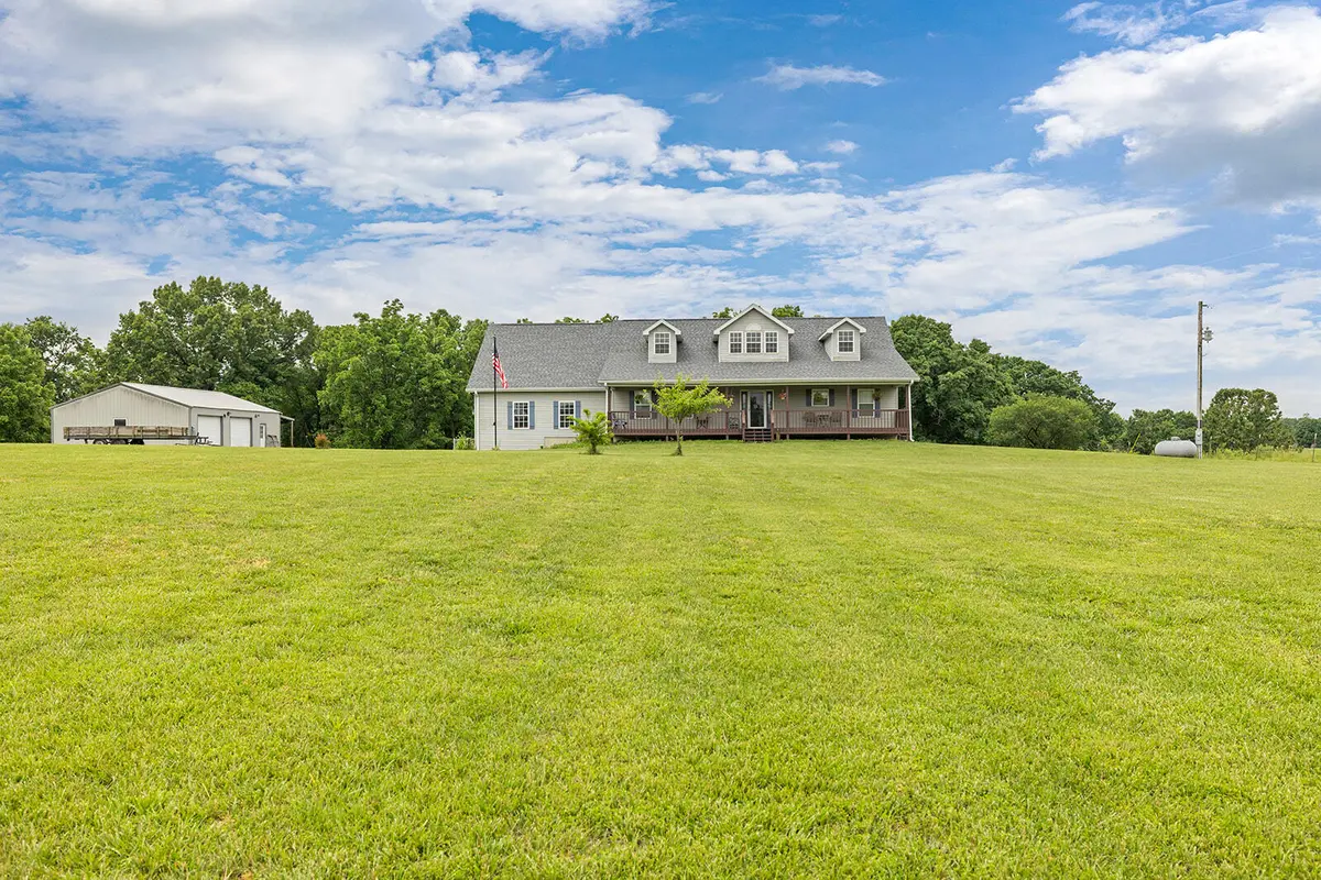 1823 Finley Falls RD, Seymour, MO 65746