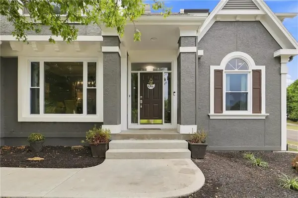 14702 England ST, Overland Park, KS 66221