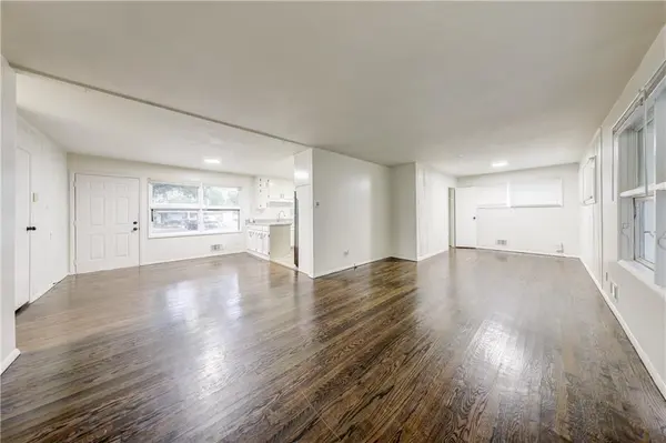 7506 E 111th TER, Kansas City, MO 64134