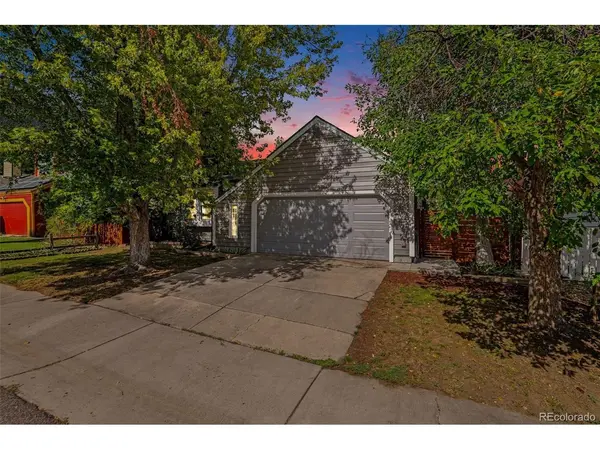 9647 W Elmhurst, Littleton, CO 80128