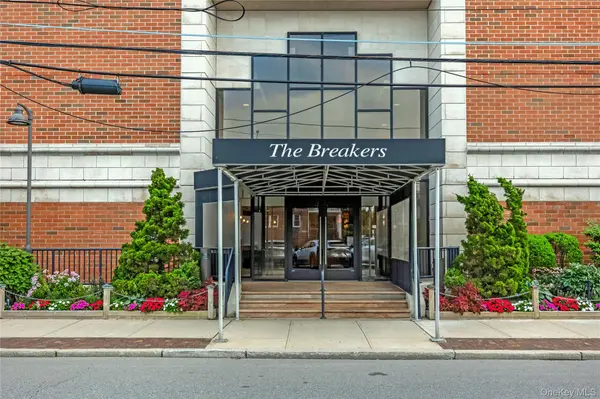 230 W Broadway #609, Long Beach, NY 11561