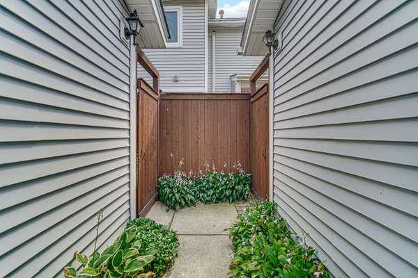 368 Dogwood TER, Buffalo Grove, IL 60089