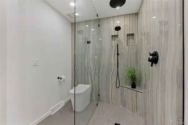 12256 E Bates CIR, Aurora, CO 80014