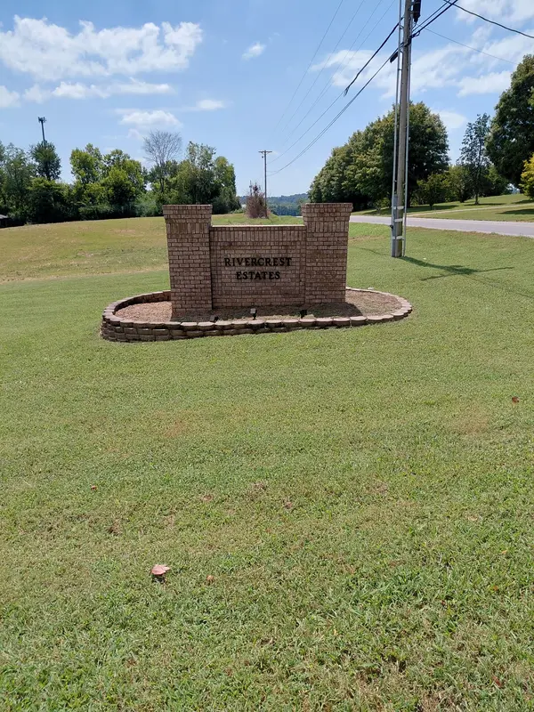 5 Rivercrest, Castalian Springs, TN 37031
