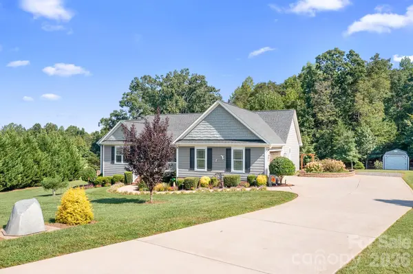 1928 Cordia CIR, Newton, NC 28658