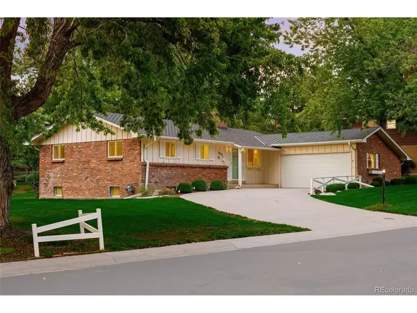 2285 W Davies, Littleton, CO 80120