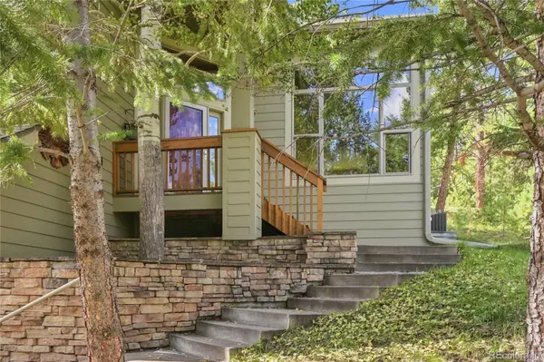 3425 Woody CRK, Evergreen, CO 80439