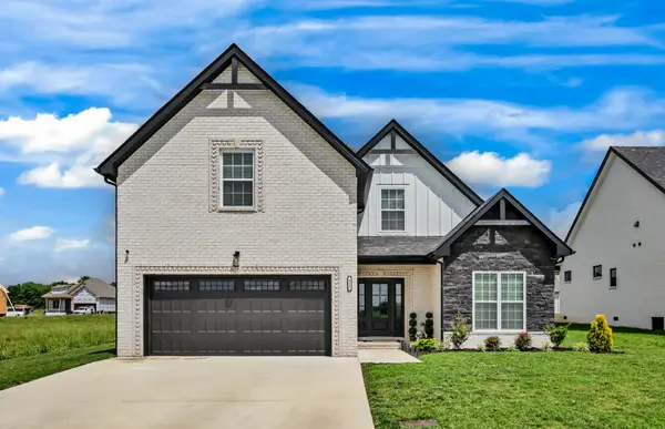 117 Aspen Pine Dr, Clarksville, TN 37043