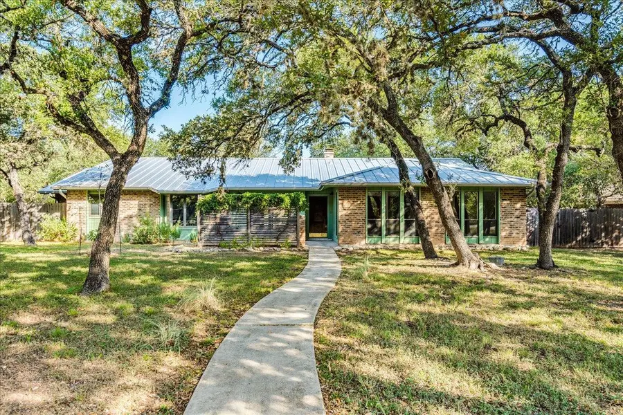 904 Willow Creek CIR, San Marcos, TX 78666