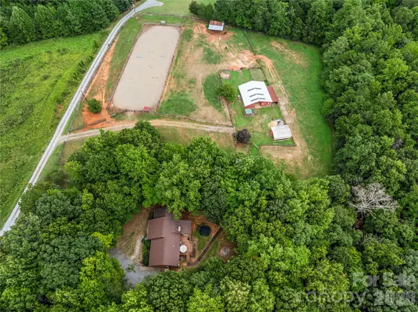 160 Palomino TRL, Mount Holly, NC 28120