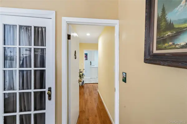2347 125th ST, College Point, NY 11356