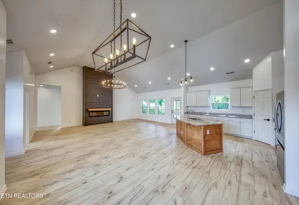 3259 Sandpiper Court, Kodak, TN 37764