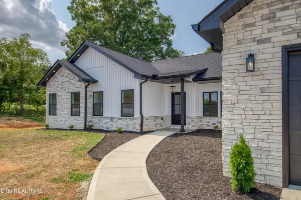 3259 Sandpiper Court, Kodak, TN 37764