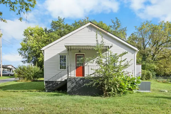 4854 Co Op Rd, Rockford, TN 37853