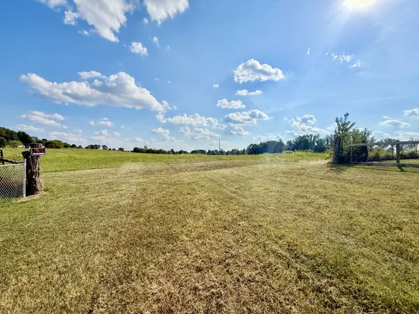 5763 Payne Rd, Portland, TN 37148