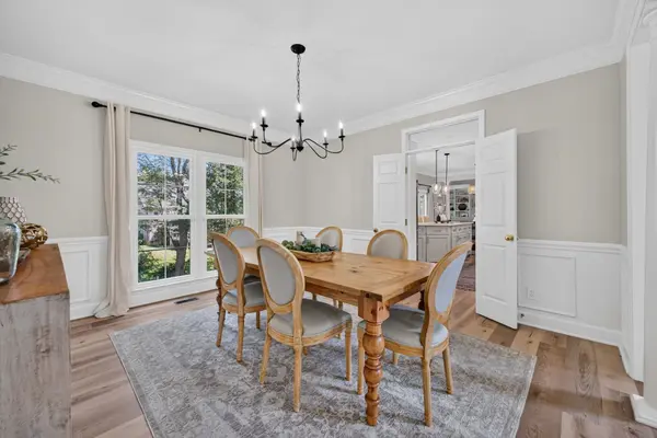 519 Live Oak CT, Greer, SC 29651