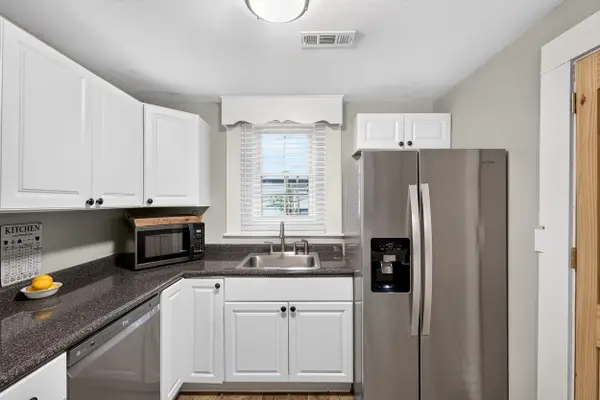 121 Bleckley AVE, Greenville, SC 29607